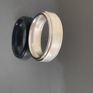🔥🔥Mens ring made of titanium
